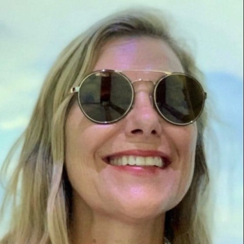 Leila Salamone Tierra Verde, FL Real Estate Agent Headshot