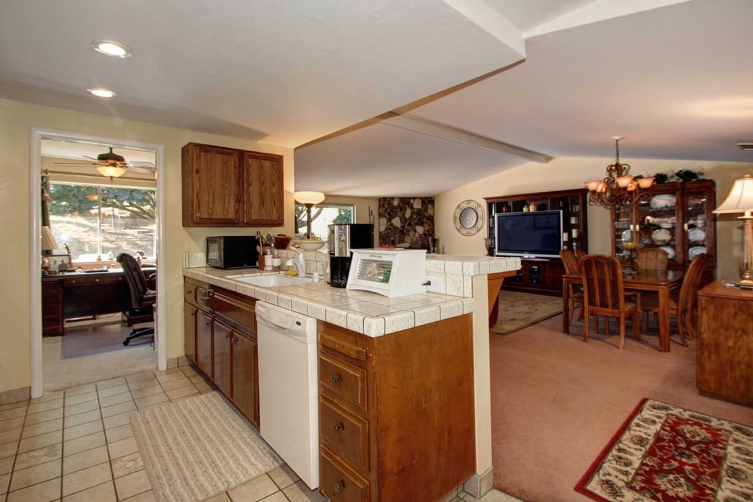 Listing in The Pocket Area: Just Sold!