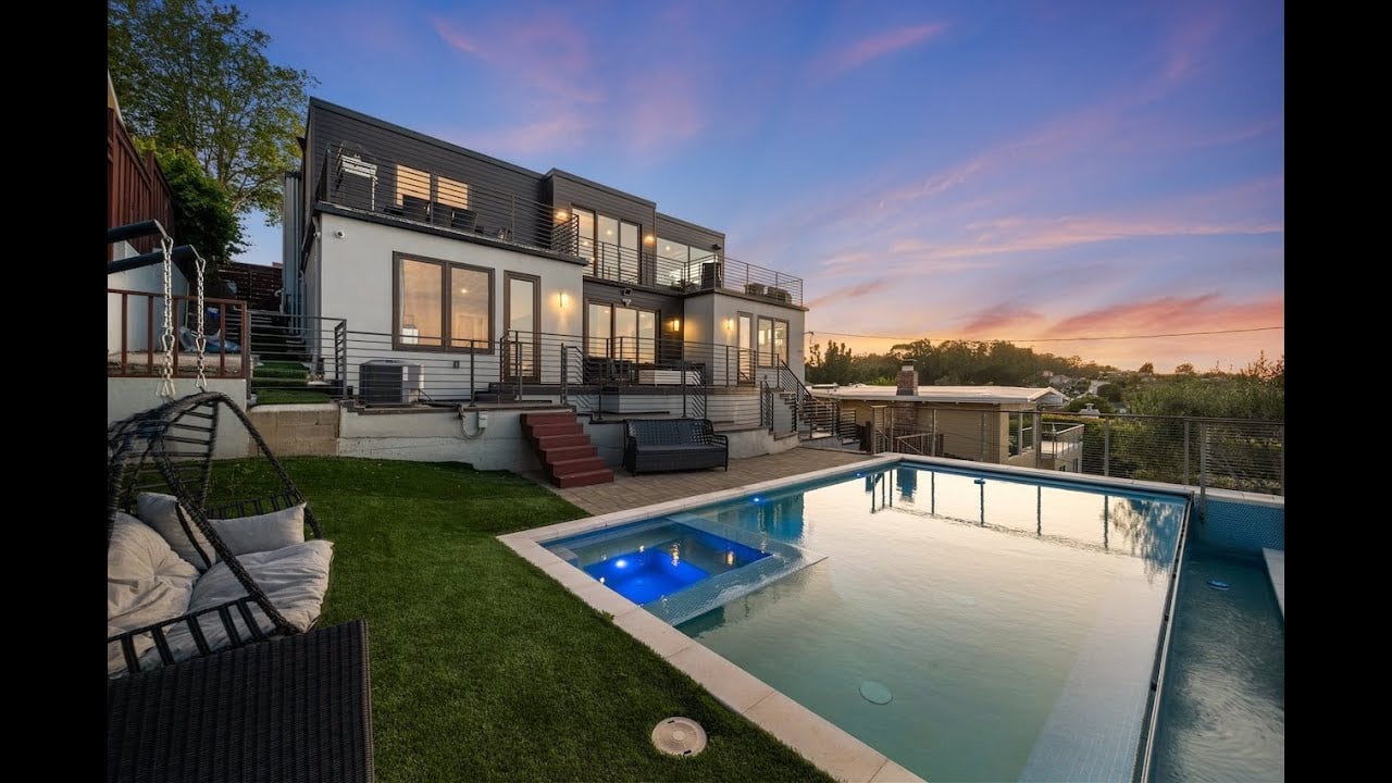  Los Montes Dr, Burlingame - Burlingame Hills Neighborhood!