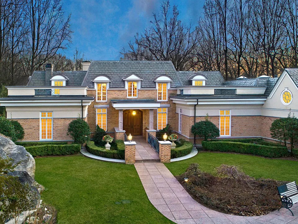 40 Baldwin Farms N