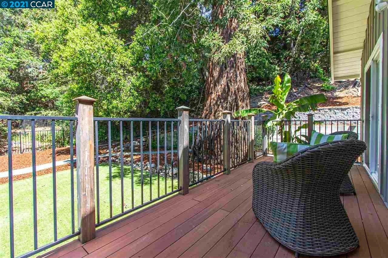 14 Scenic Ct