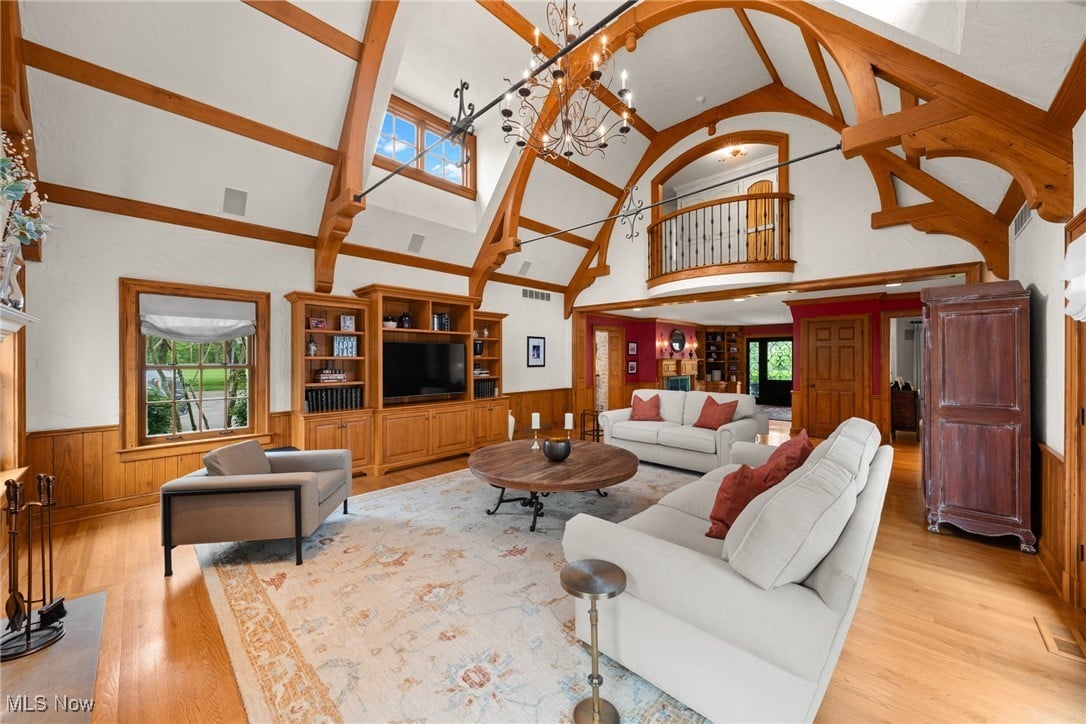 15157 Hemlock Point Rd