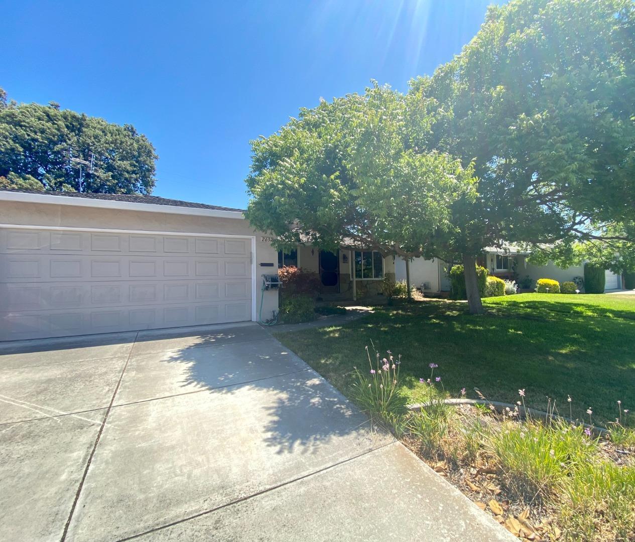 2632 Tartan Drive 