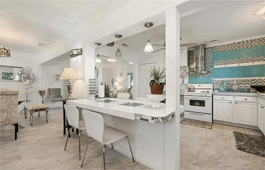 Charming Lake Balboa Fixer with Endless Potential