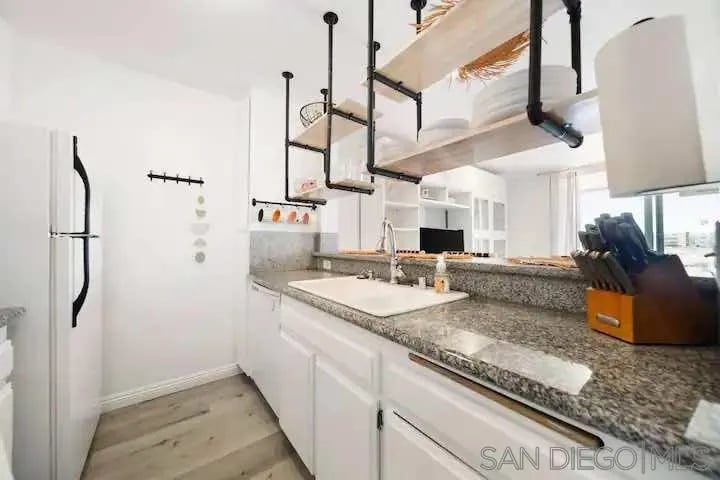 999 N Pacific St, Unit G35