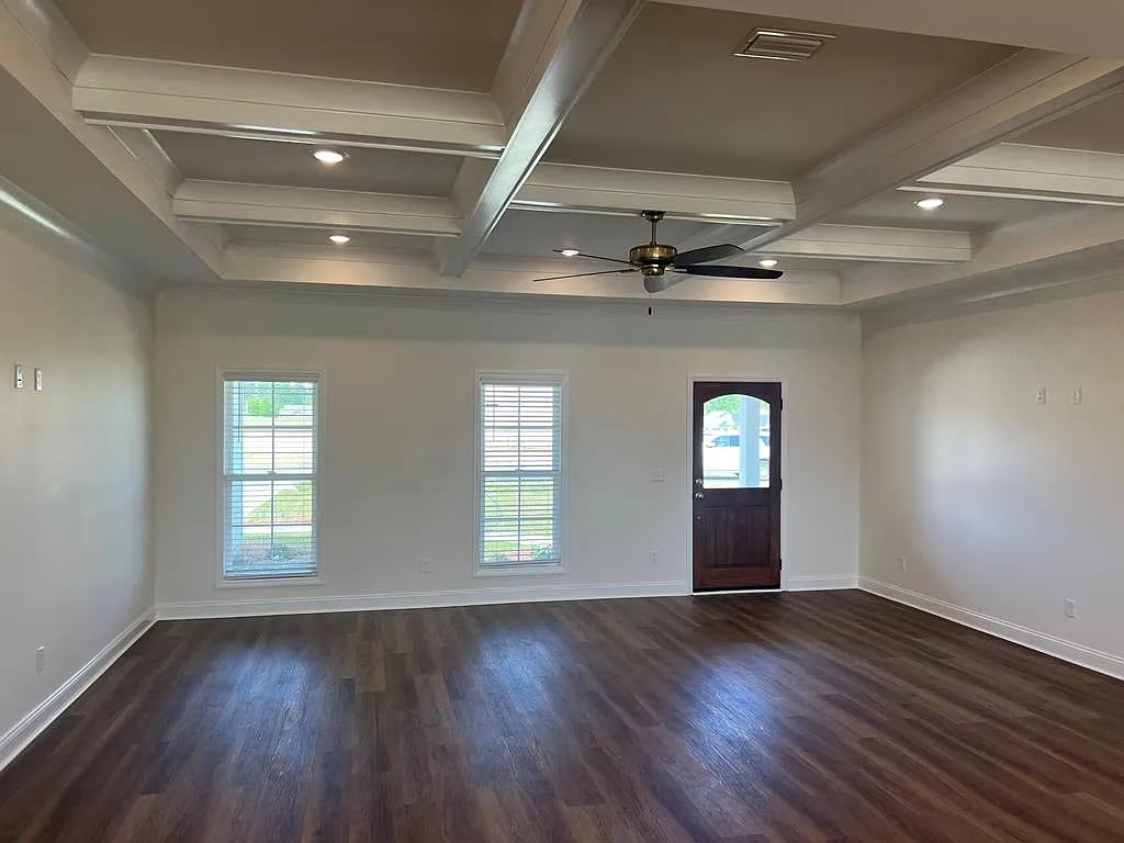 36 Waters Edge Way