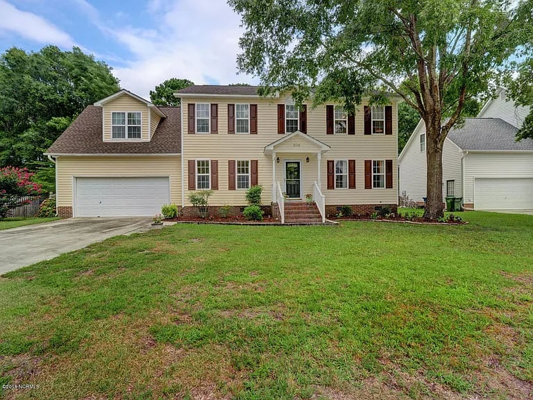 608 Chowning Pl