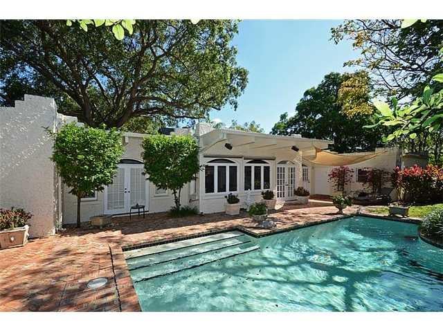 1124 SE 8th Street