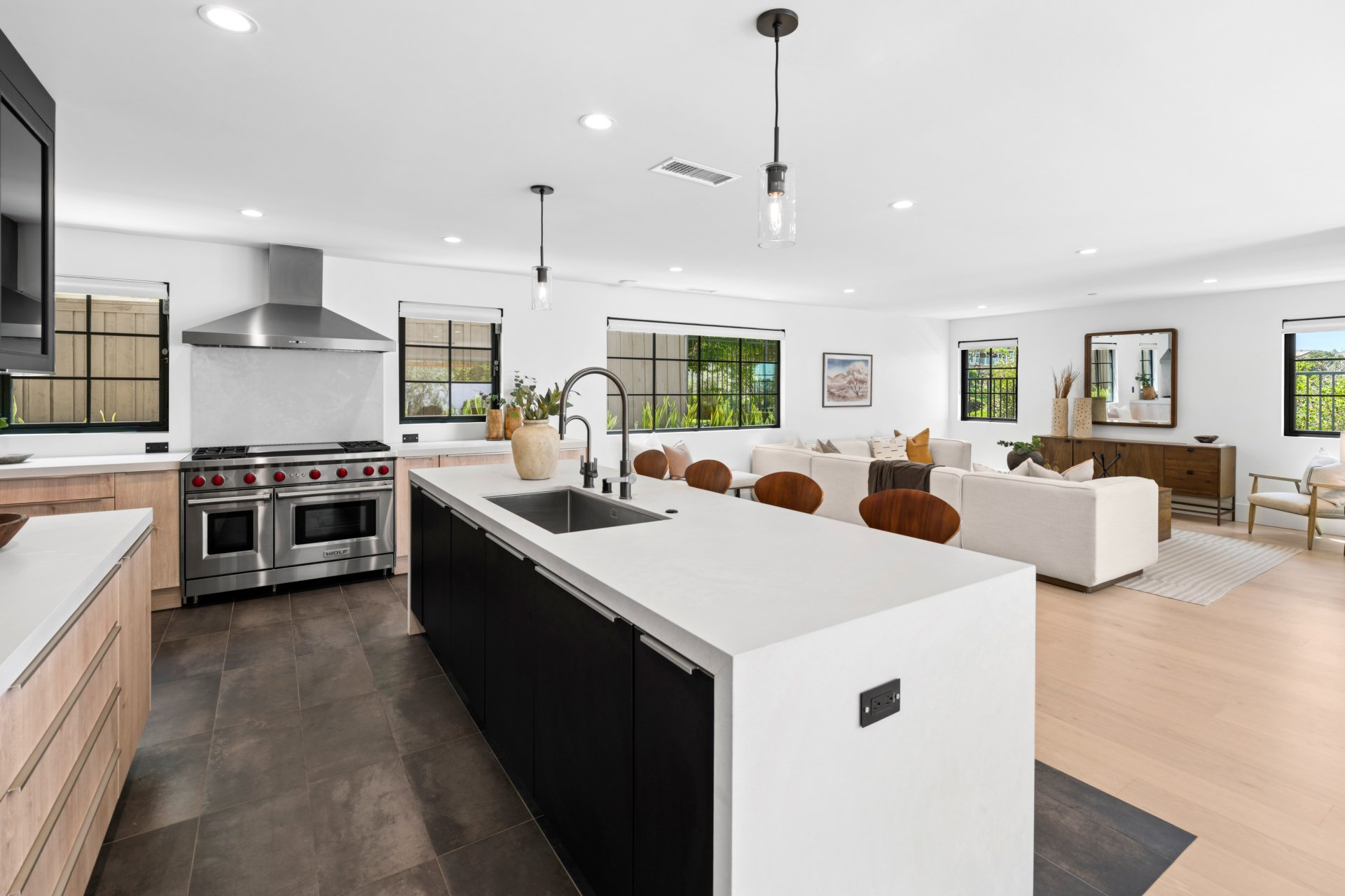 2207 Port Harwick Place