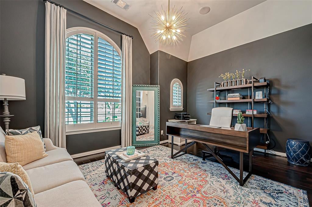 28035 Castle Park Ln