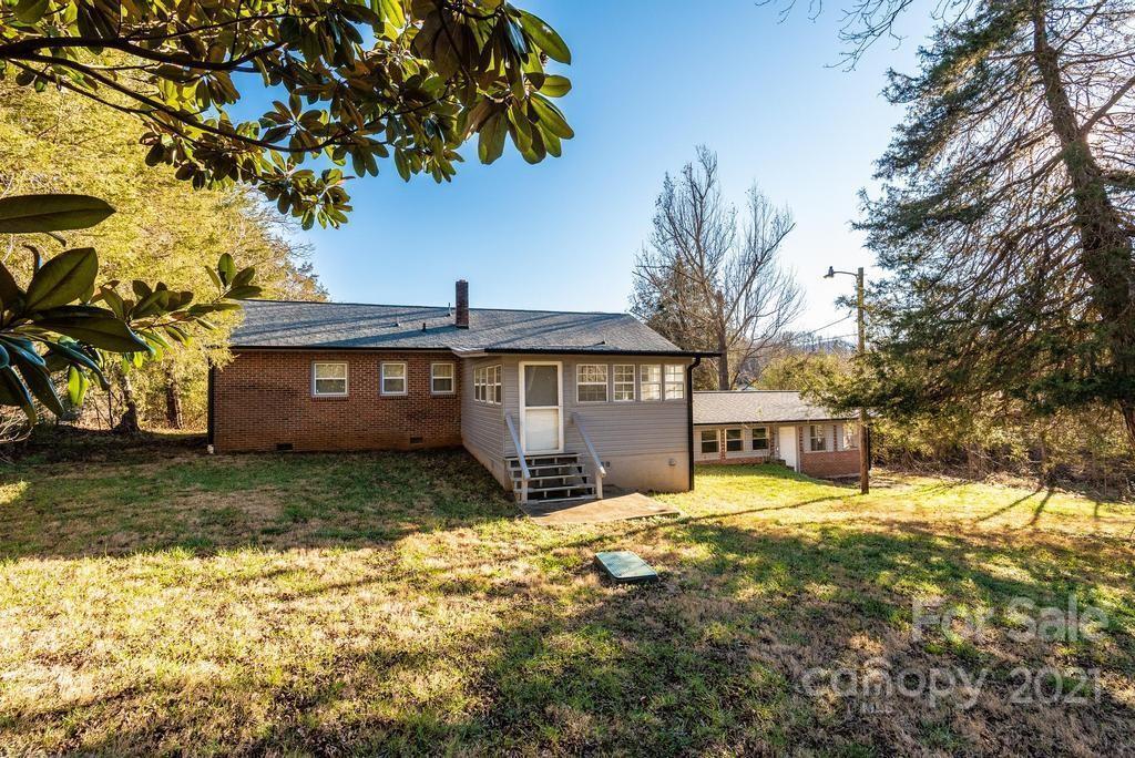 5196 Jenkins Rd
