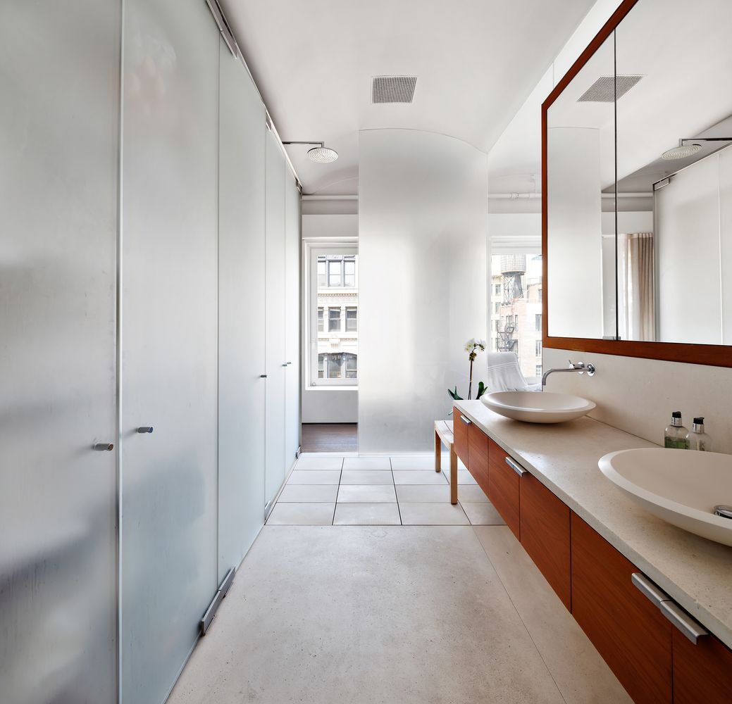 682 Broadway, #10