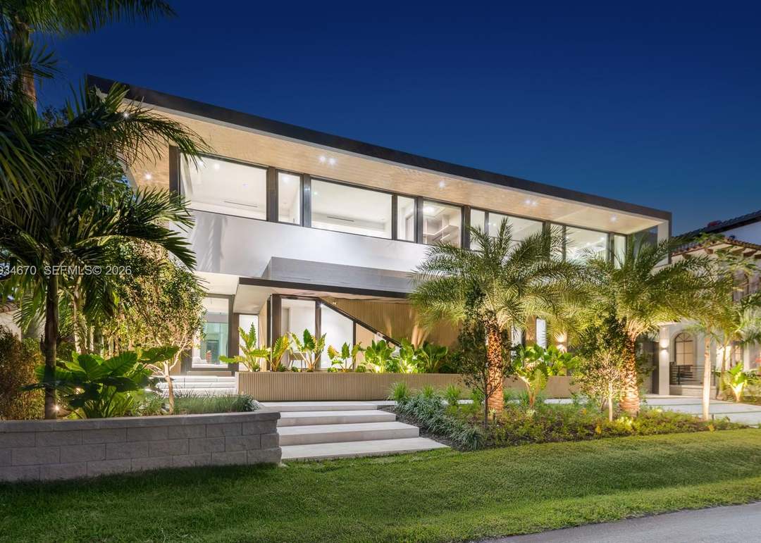 641 Flamingo Dr