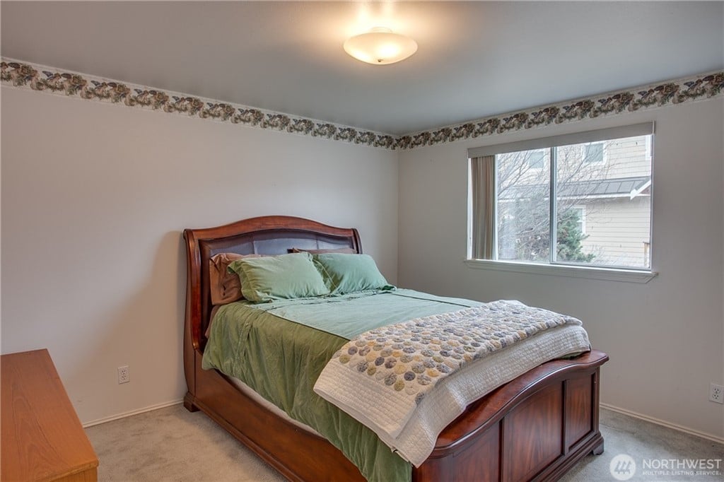 280 W Beach Dr