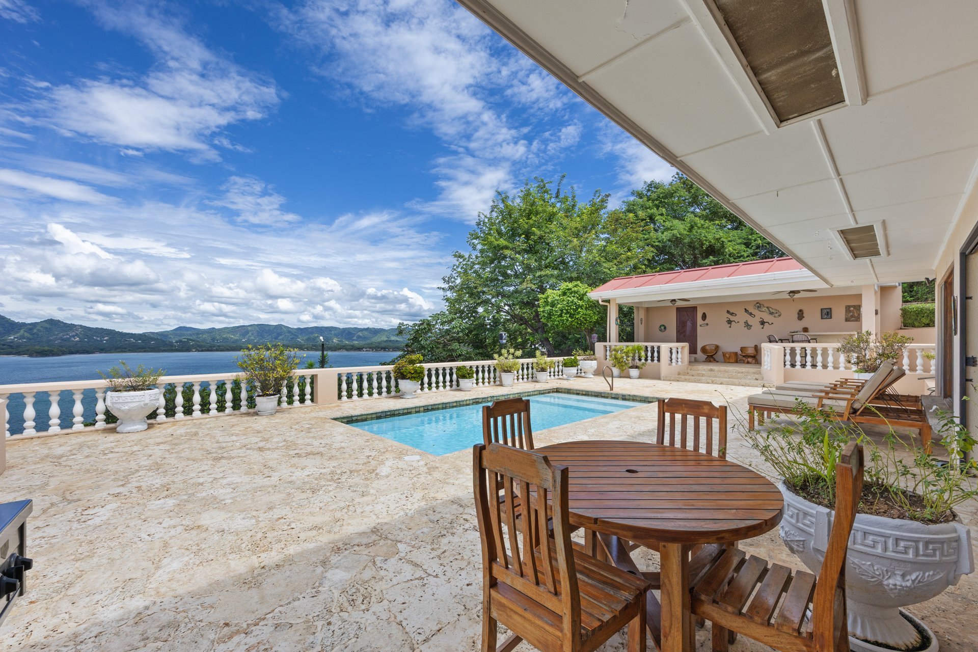Casa Bella Vista and Rancho Lot