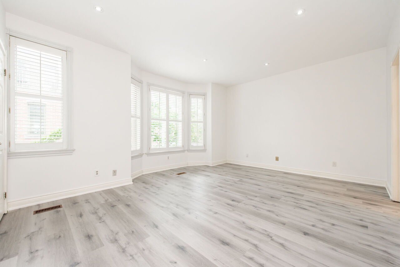 38 Earl Street, Toronto C08 Unit: Th11