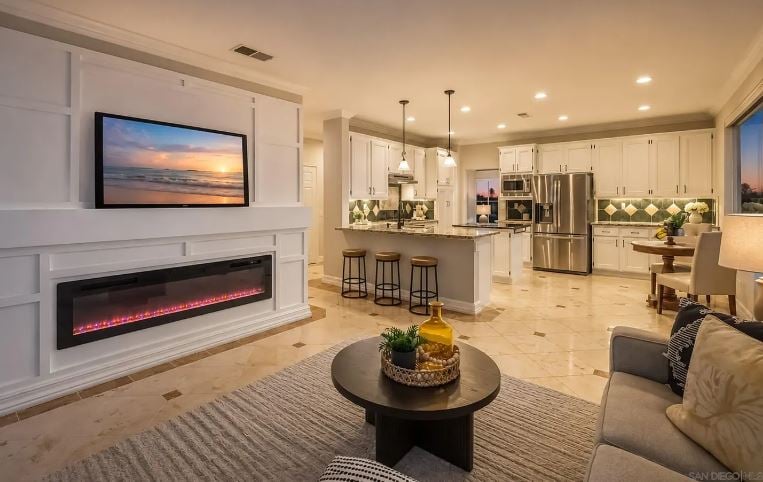 12304 Dormouse Rd, San Diego, CA 92129