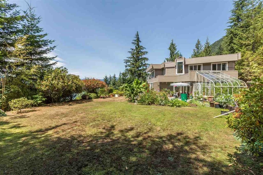 310 Oceanview Rd