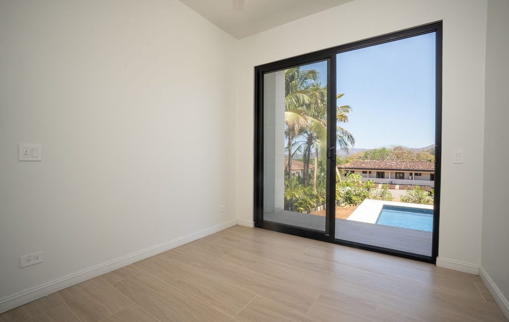 Luxury Ocean-View Home in Altos de Flamingo2