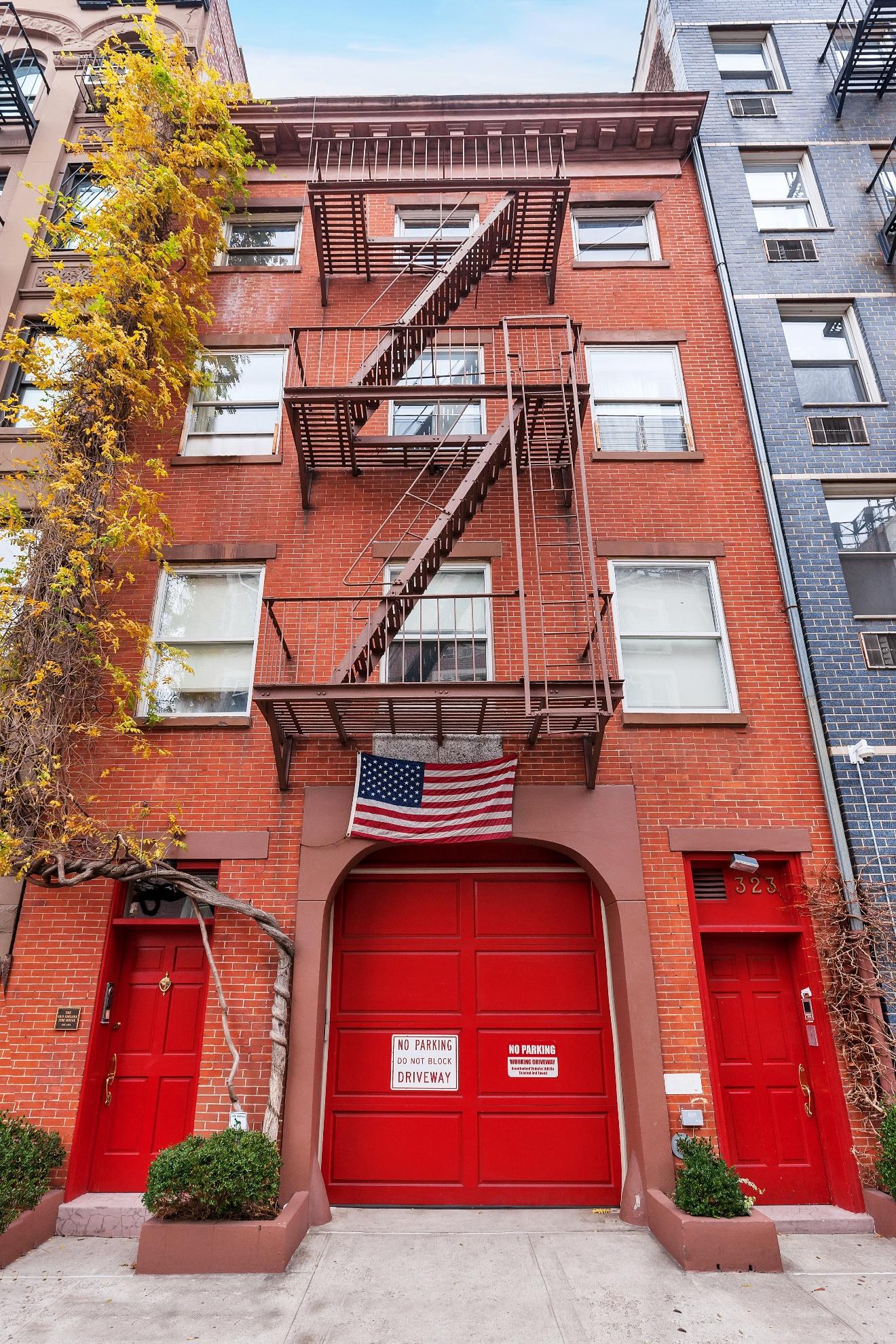323 W 21st St – The Old Chelsea Firehouse