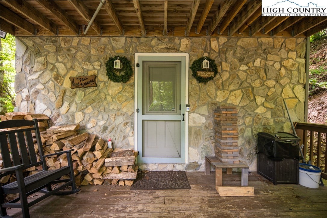 127 Gilliam Rd
