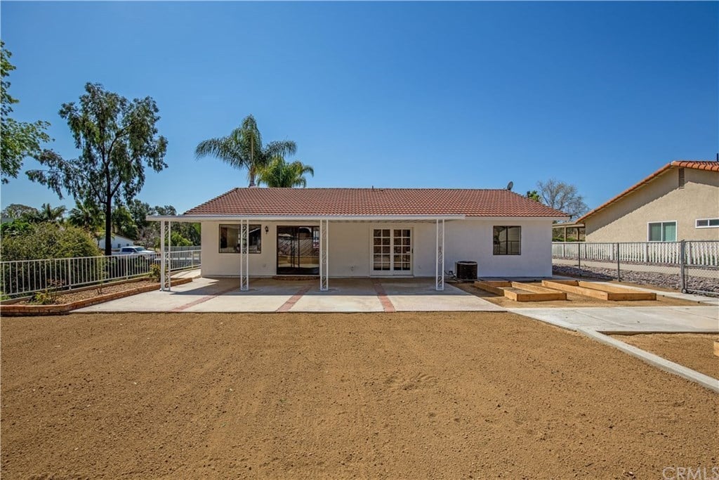 23900 Outrigger Dr