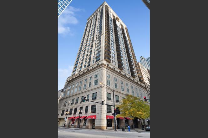 10 E Delaware St, #12D