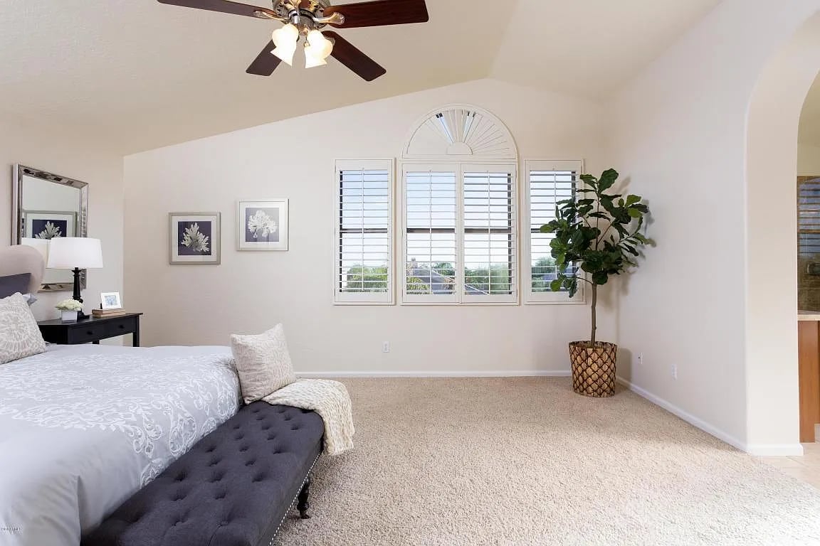 8177 E Rita Dr