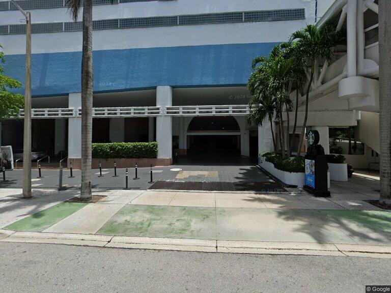 1717 N Bayshore Dr #A-1240