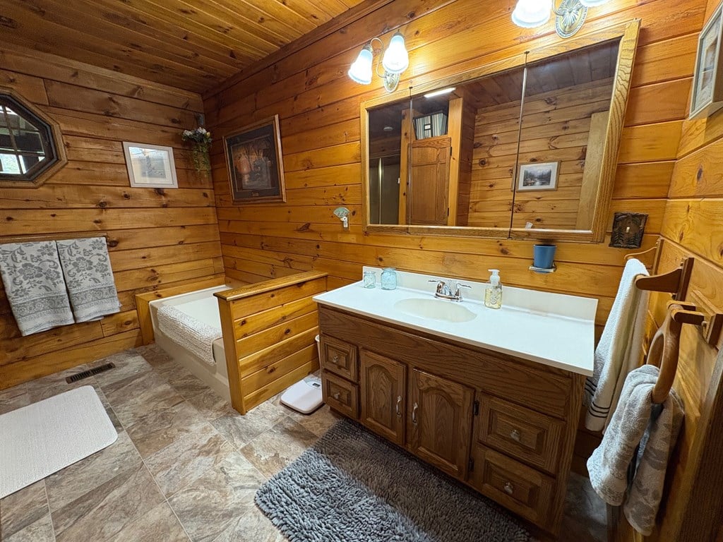 313 N. Brookland Road