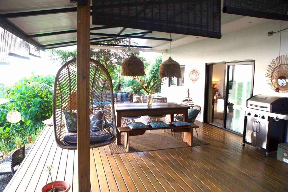 Terra Lodge - Income producing property with two apartments, swimming pool and 1 bedroom home.