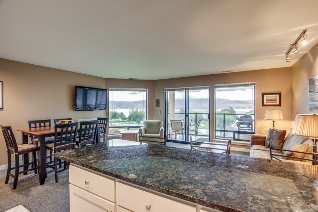 100 Lake Chelan Shores #17-10