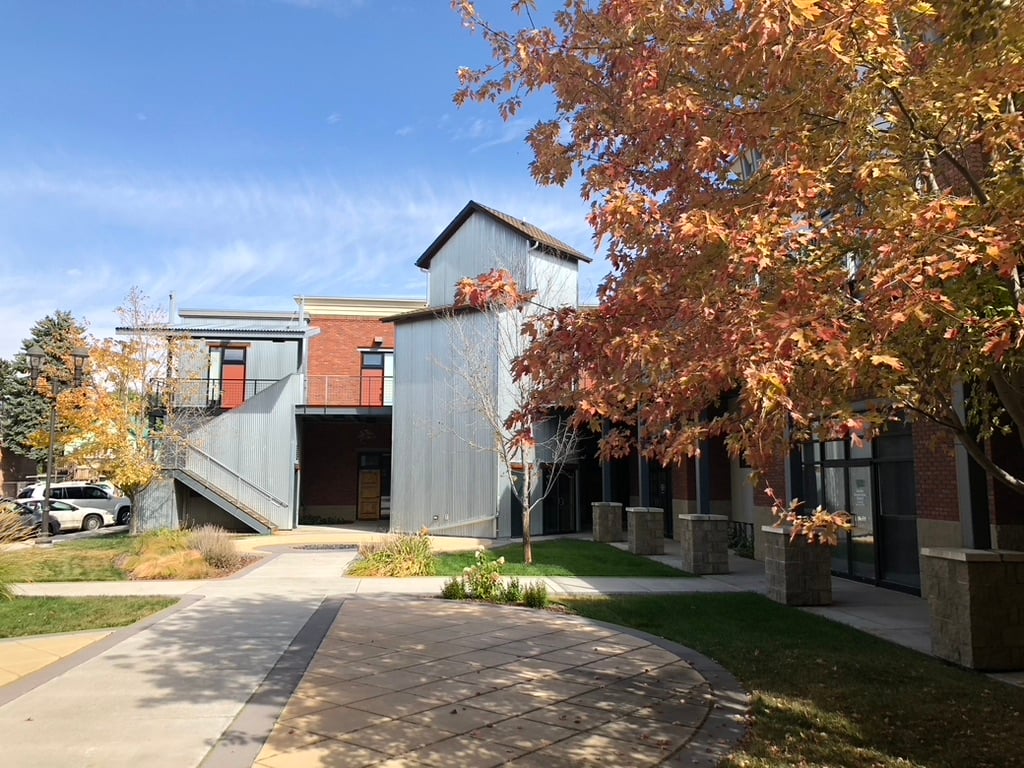 115 E Gallatin St Unit 105