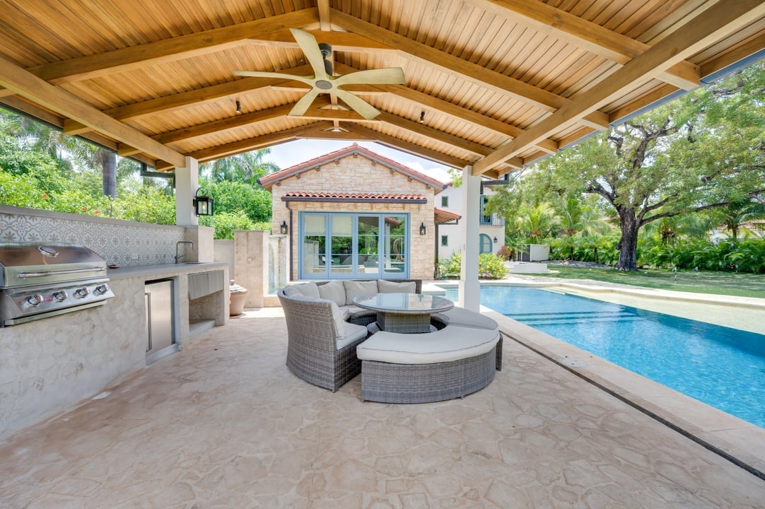 Villa Romantica | A Timeless Coastal Retreat in Las Golondrinas, Hacienda Pinilla