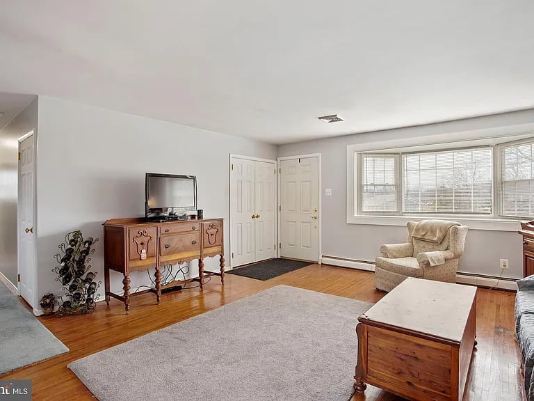 602 Lisa Road