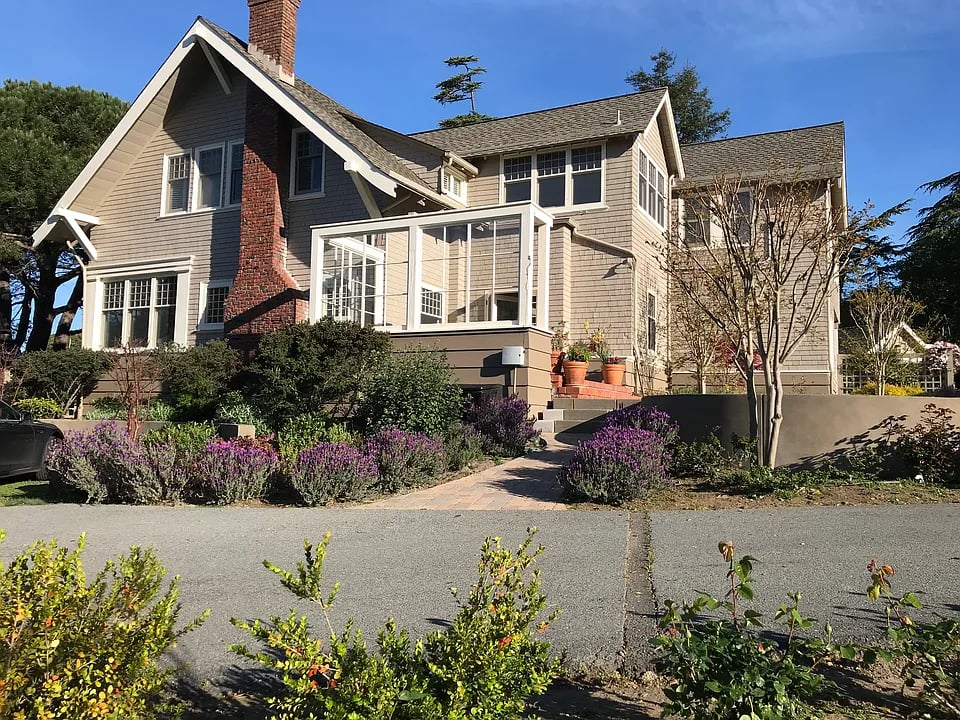 10 Marinita Ave