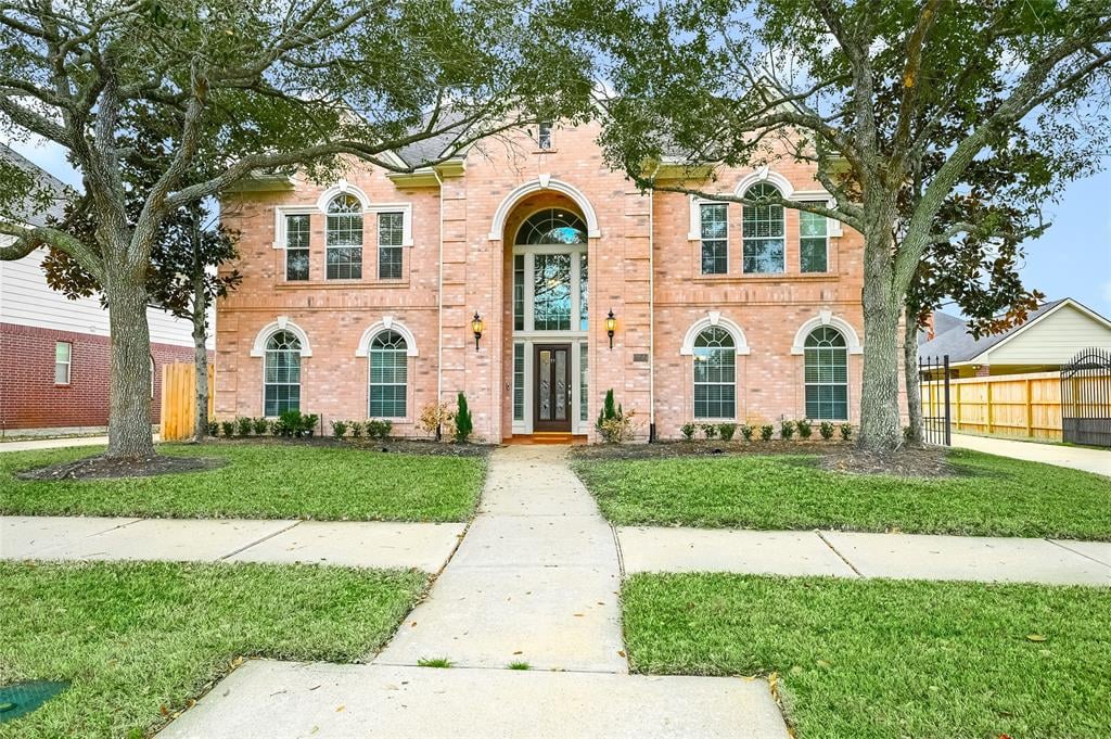 22515 Bridgehaven Dr
