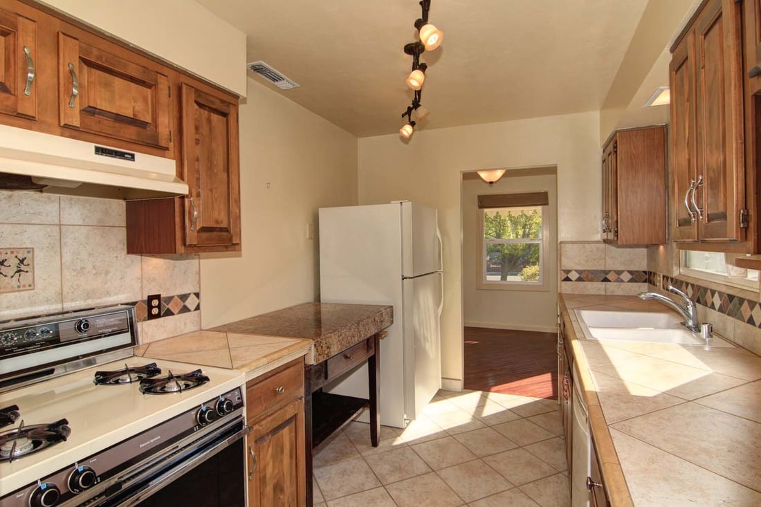 Just Listed! Near Tahoe Park with HUGE Bonus Room!