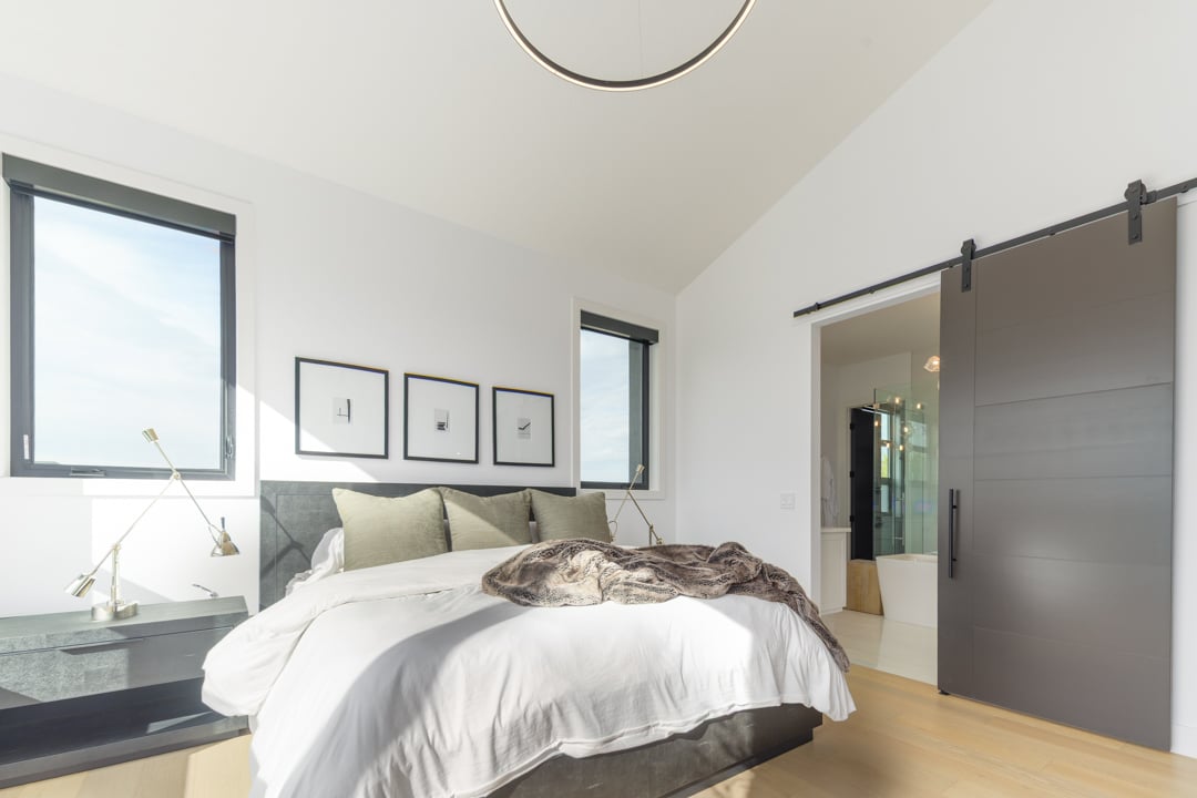 Modern Custom Built Bungalow