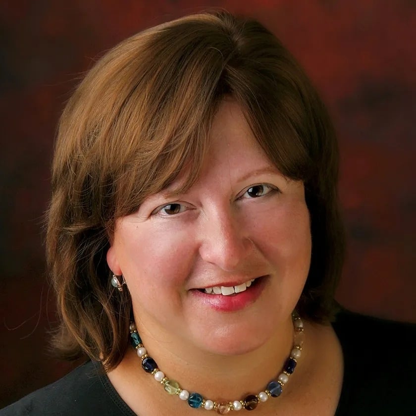 Andrea Pellechia Portland, ME Real Estate Agent Headshot