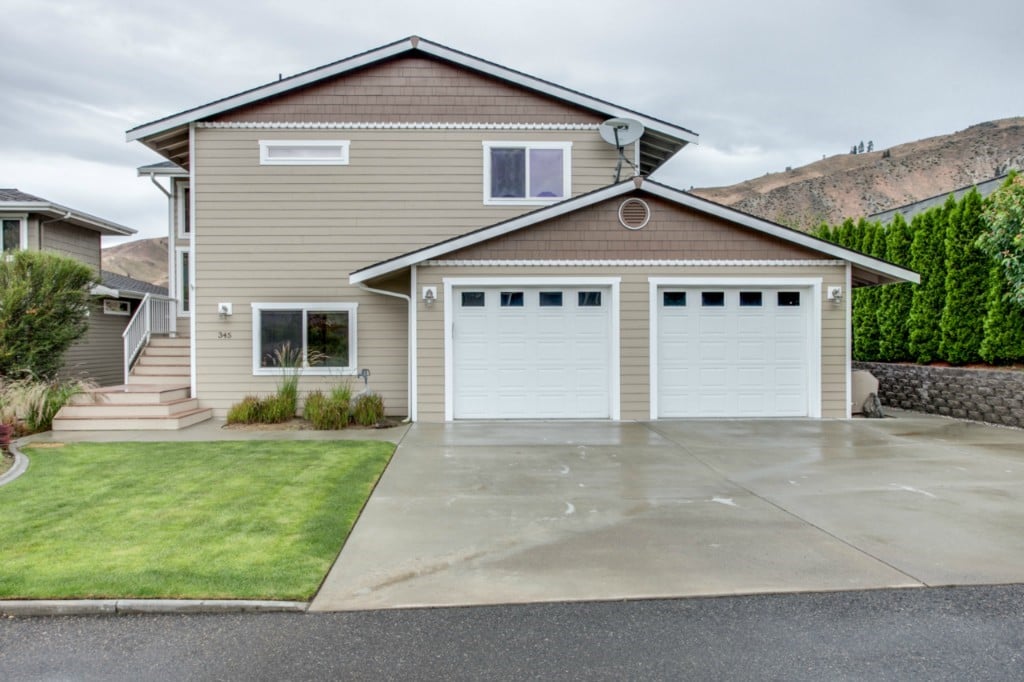 345 Lake Front Rd