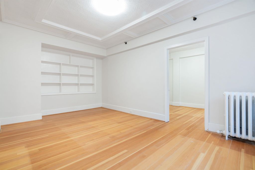 777 Burrard St, #24