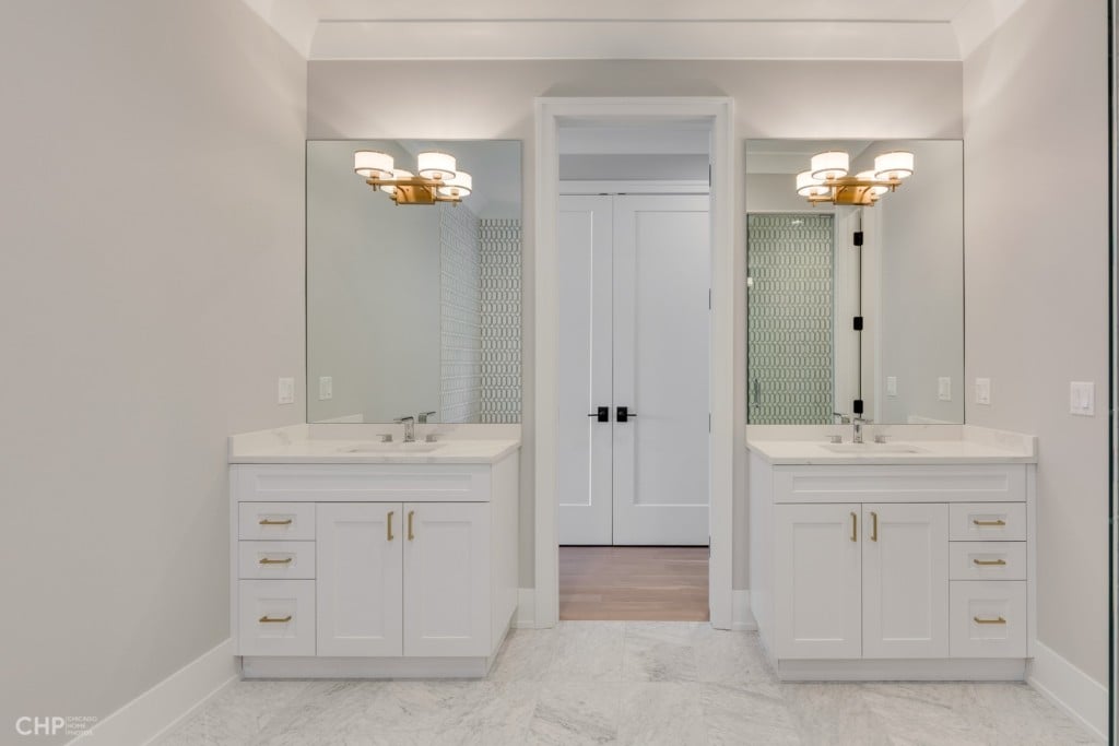 Sold | 2520 N Marshfield | $1,687,500