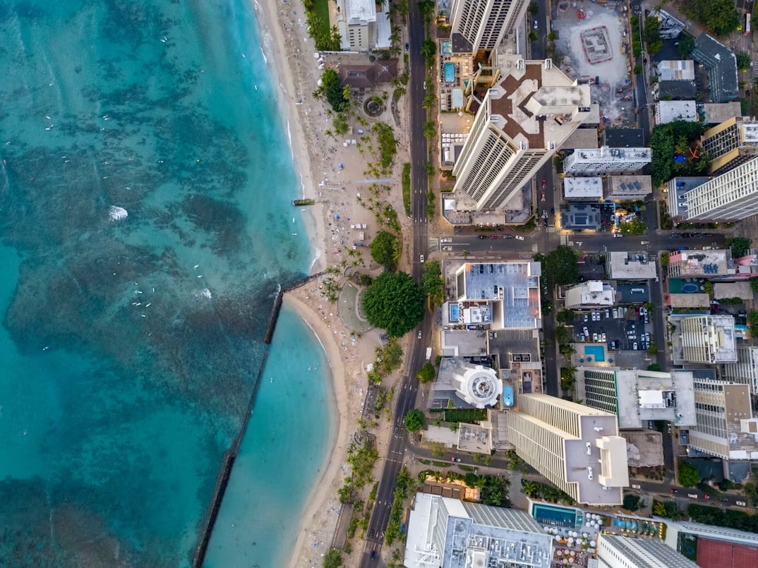 How to Sell an Apartment Building in Honolulu: A Step-by-Step Owner's Guide cover