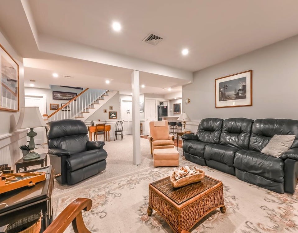 45 Edgewood Dr