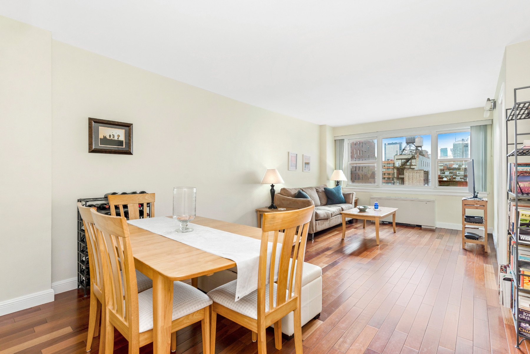 101 West 12th St #12X