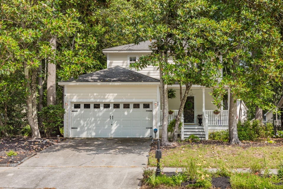 668 Fair Spring Drive, Charleston, SC 29414