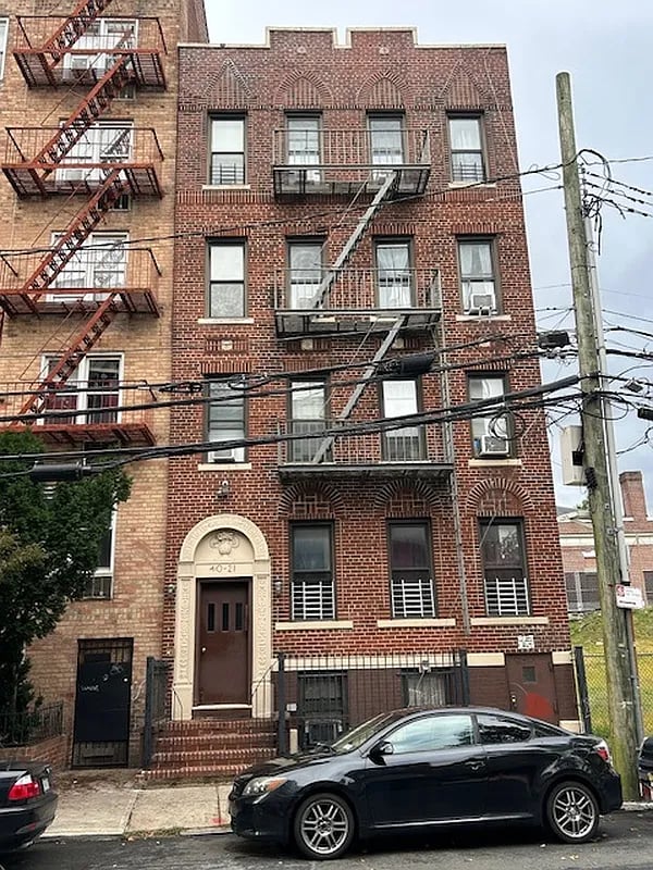 40-21 61st St #6