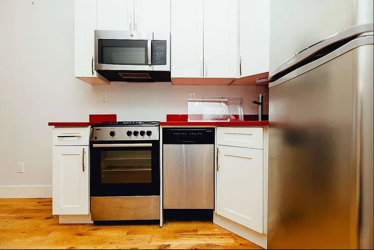 184 Suydam St 2R
