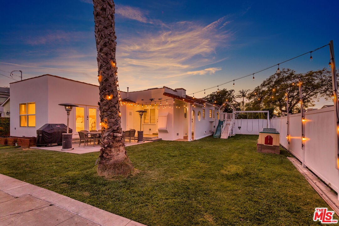 1800 S Sherbourne Dr